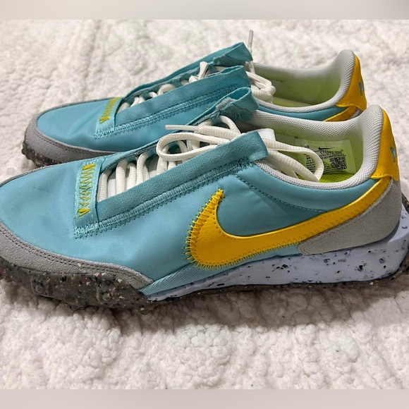 Nike Sneakers womens Waffle Racer Crater 'Bleached Aqua' - Picture 4 of 5